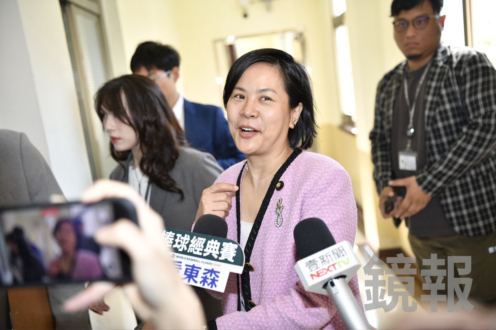 李貞秀質詢處女秀淪獨角戲　民眾黨團痛批李柏毅為虎作倀：藐視民主法治