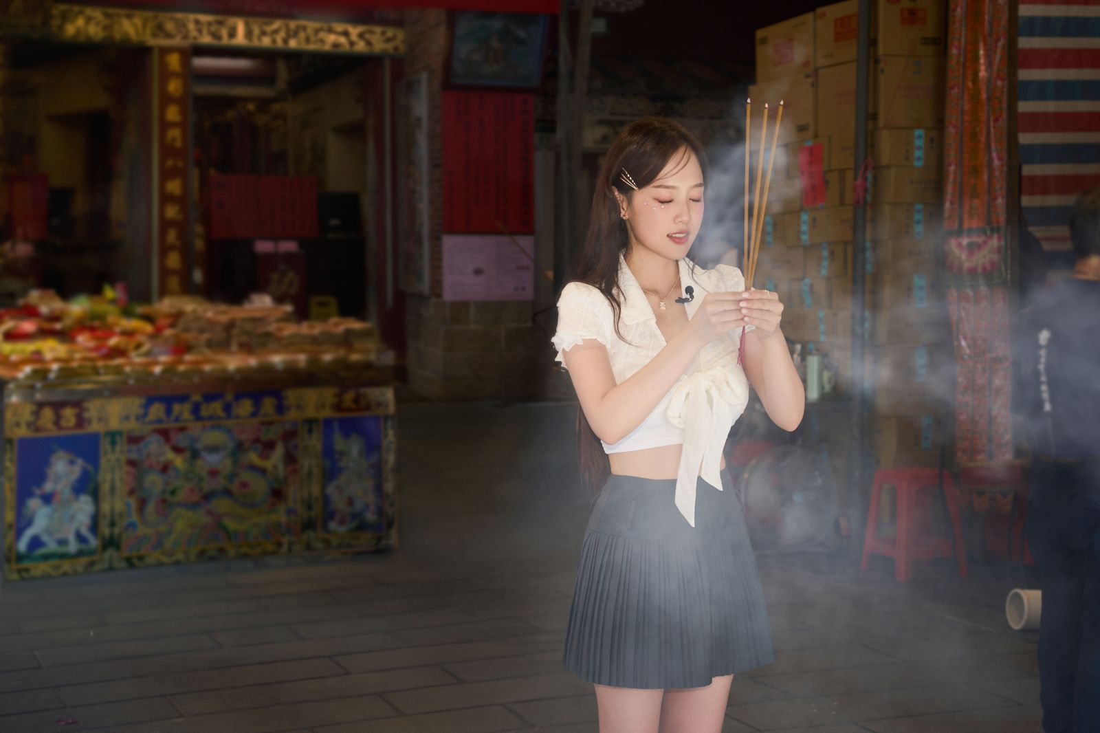 陽帆愛女被拍到拜月老 曝5大擇偶條件求桃花