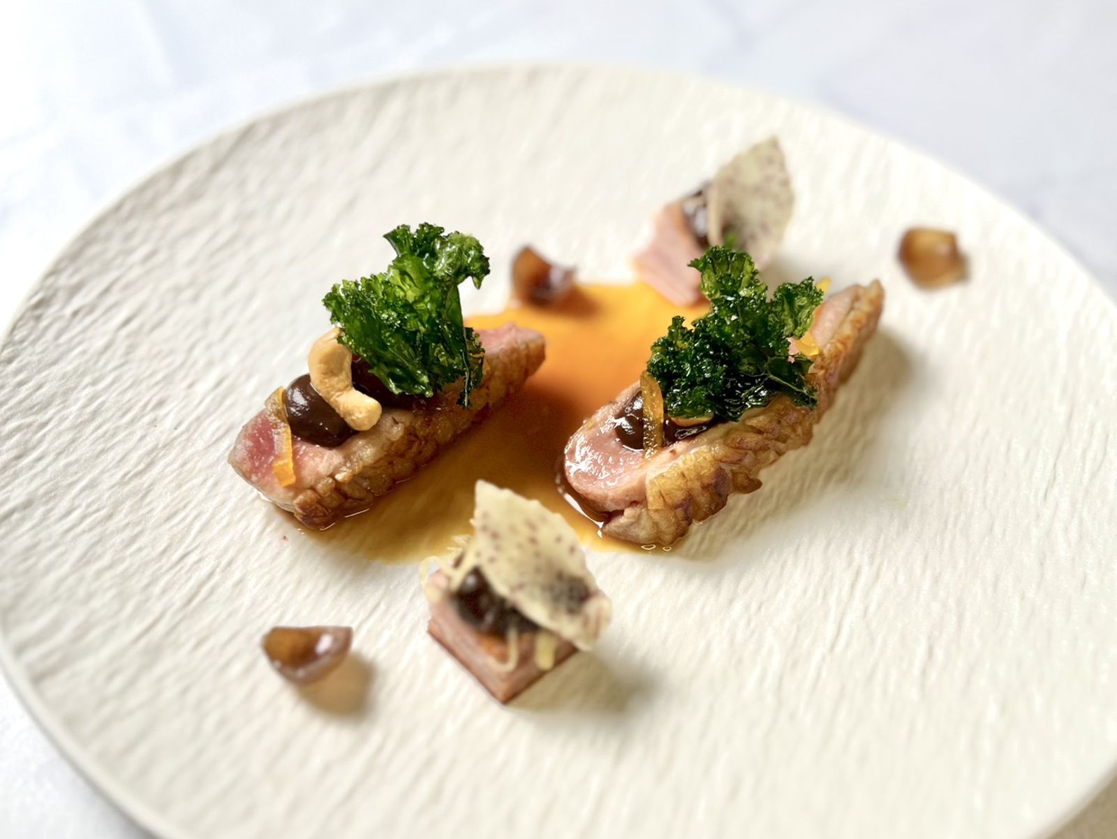 2025夏季菜色「淬鍊珍饈」。（圖片由方蒔提供）