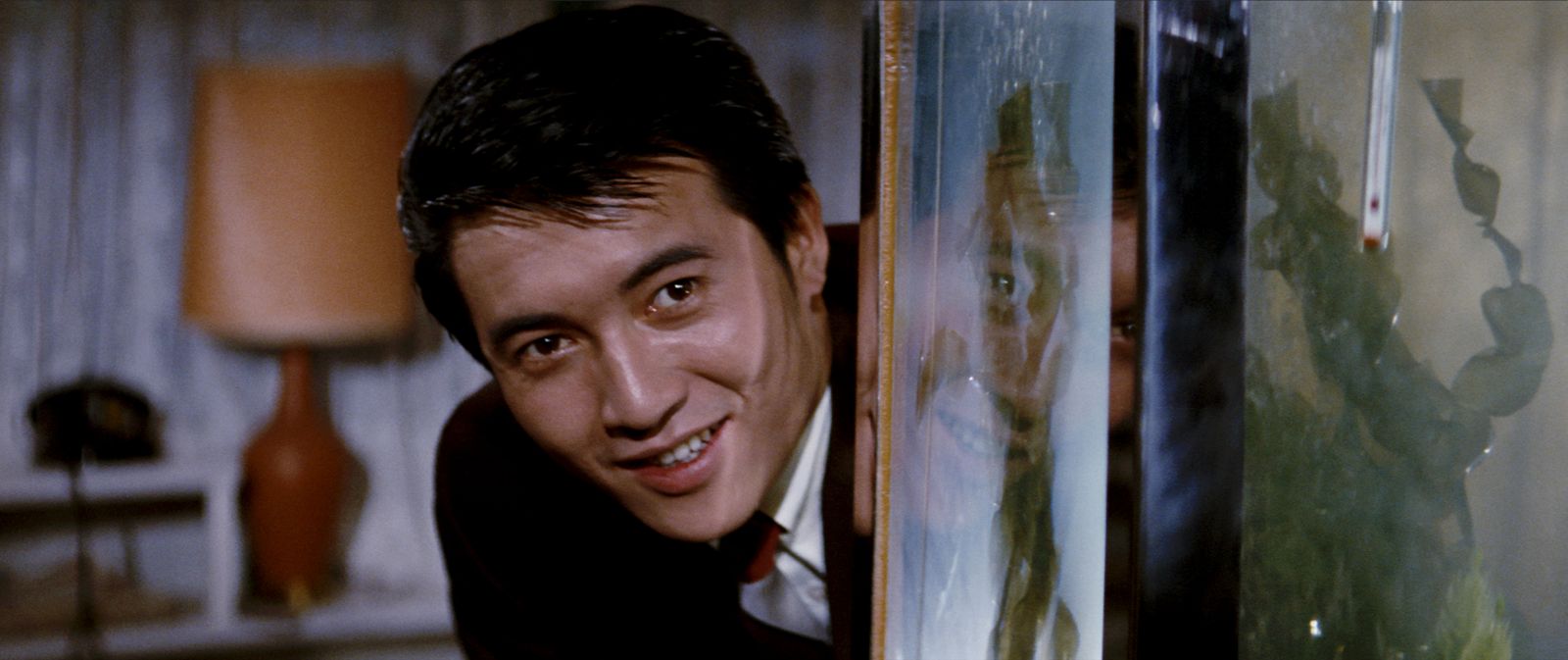 柯俊雄25歲「野性魅力」炸裂大銀幕　重現半世紀前「行走的費洛蒙」