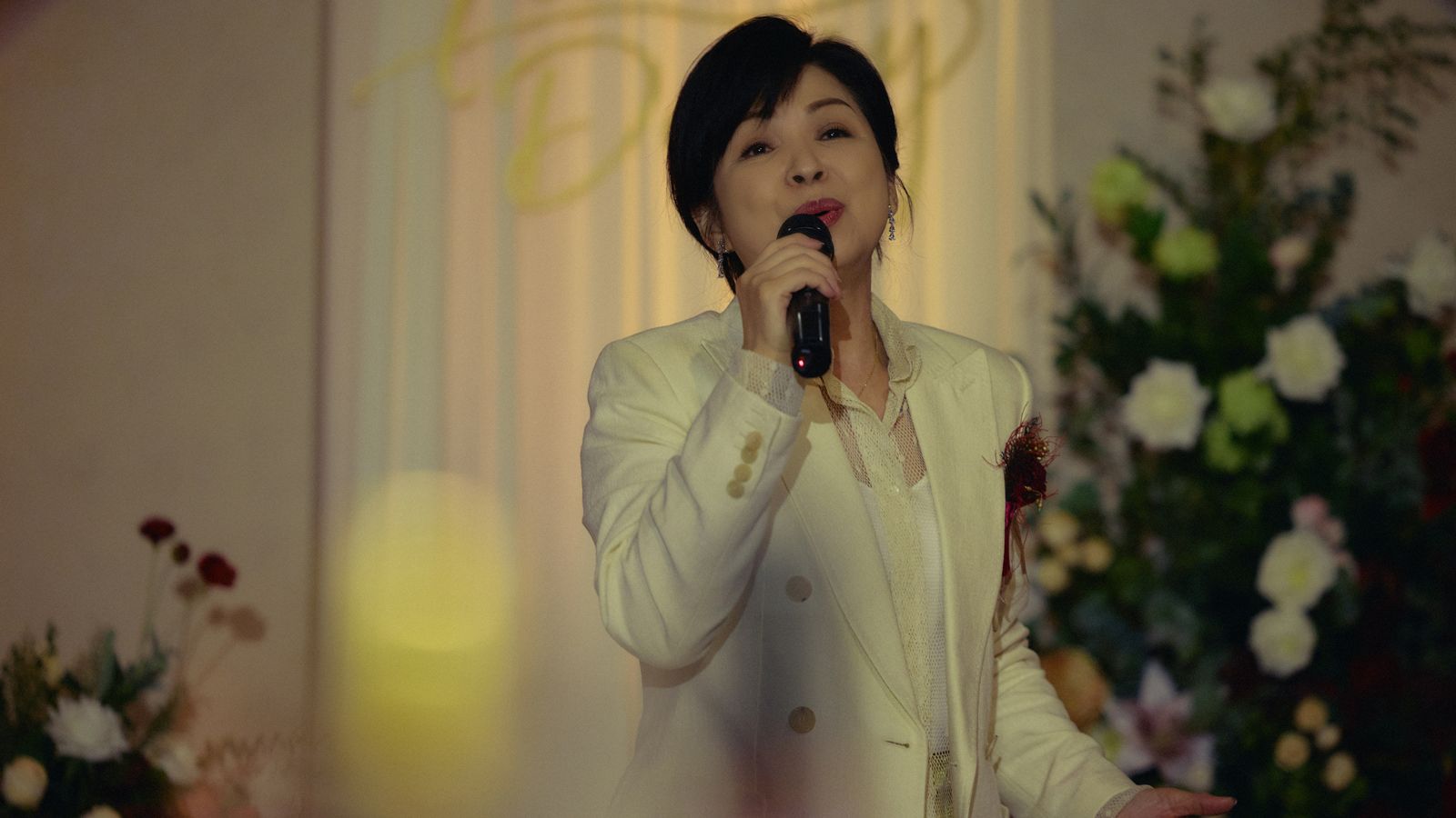 楊貴媚在《雙囍》重感冒抱病開金口獻唱。水花電影提供