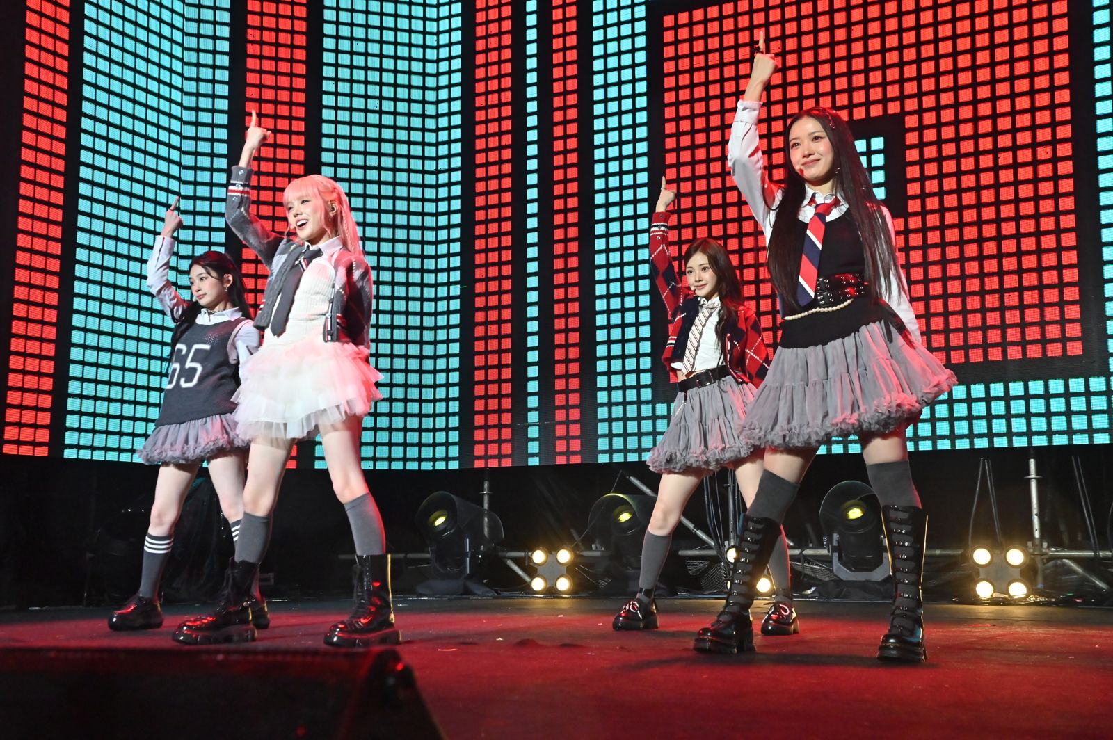 Baby DONT Cry昨晚熱力開唱。寬寬整合提供