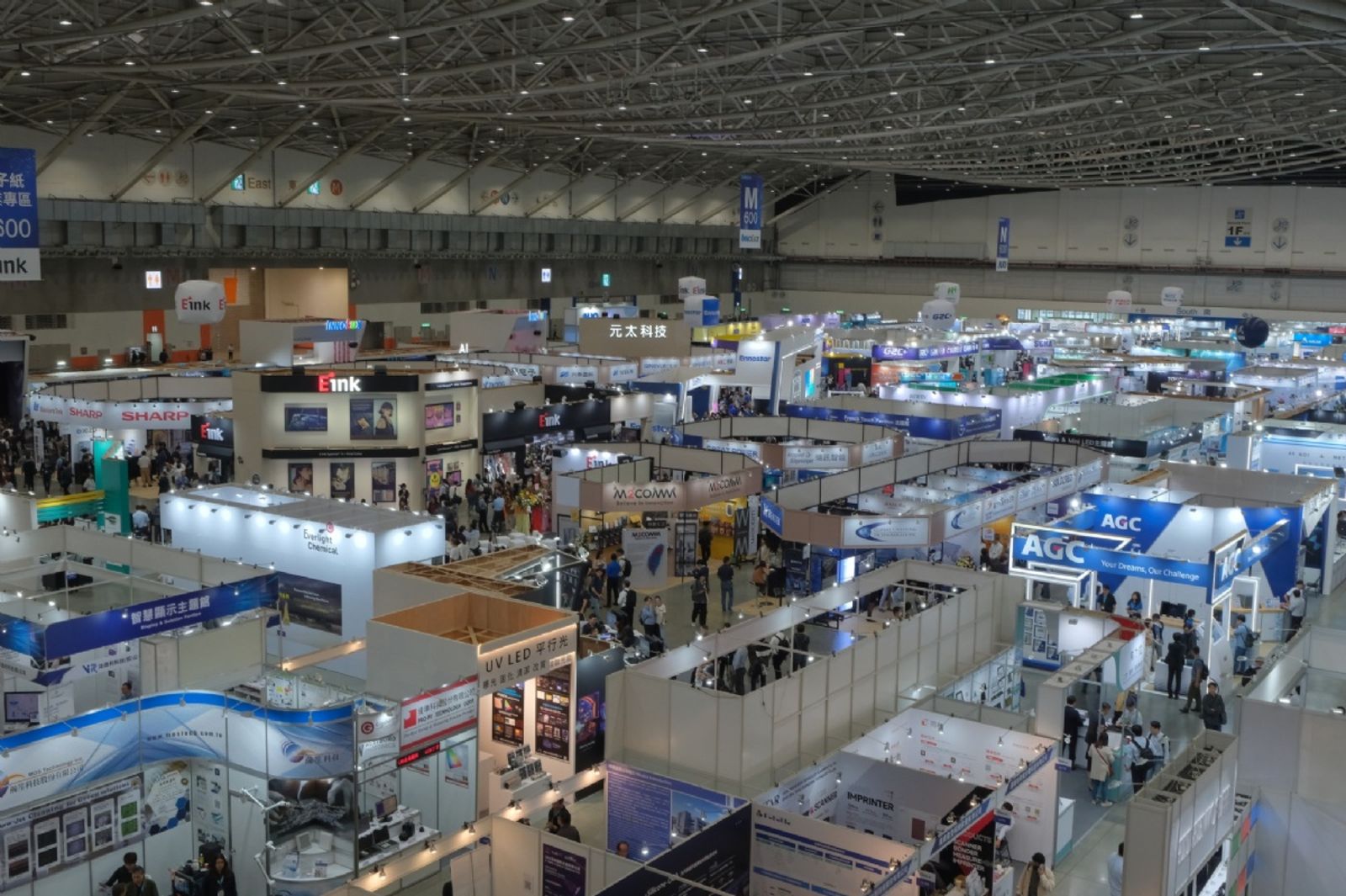 面板展來了／2026年先進封裝百花齊放　設備廠樂觀喊：好到很恐怖