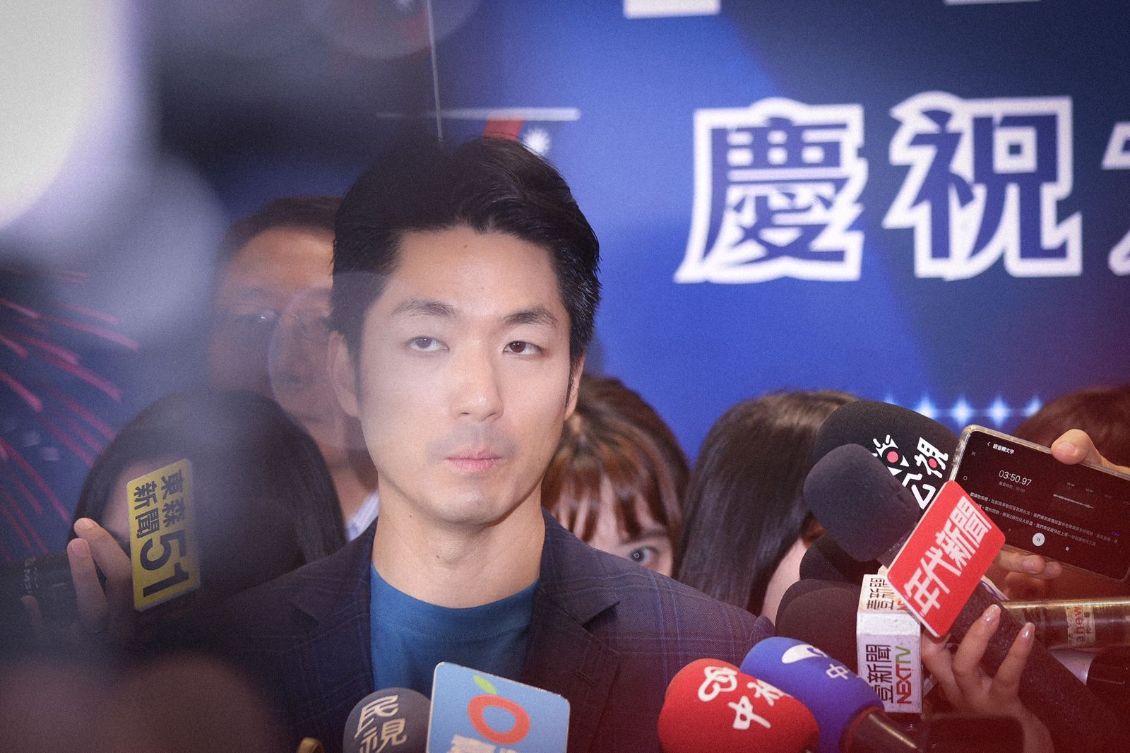 蔣萬安已經執政台北市四年,當他再以標籤攻擊對手,選民也可能反過來問:你自己的成績呢。攝影劉耀勻
