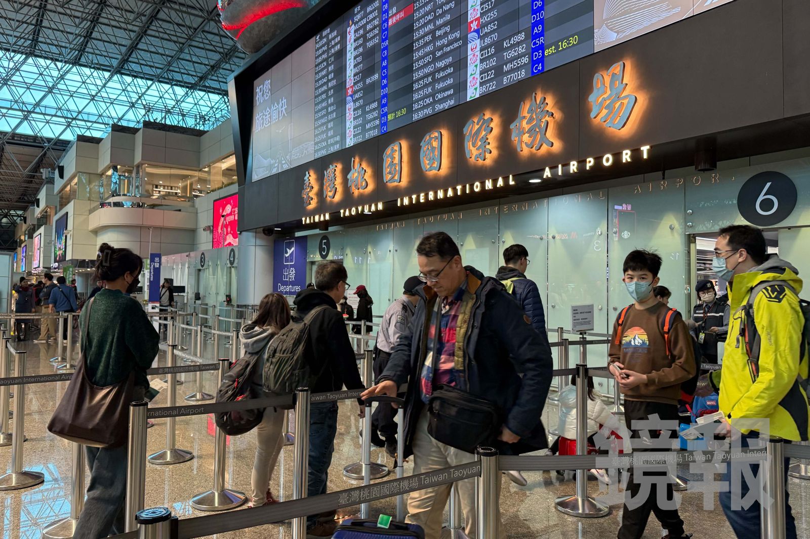 桃機二航麥當勞太好吃!同團錯過登機「被丟掉」 一群人笑開懷:空服員有敬業