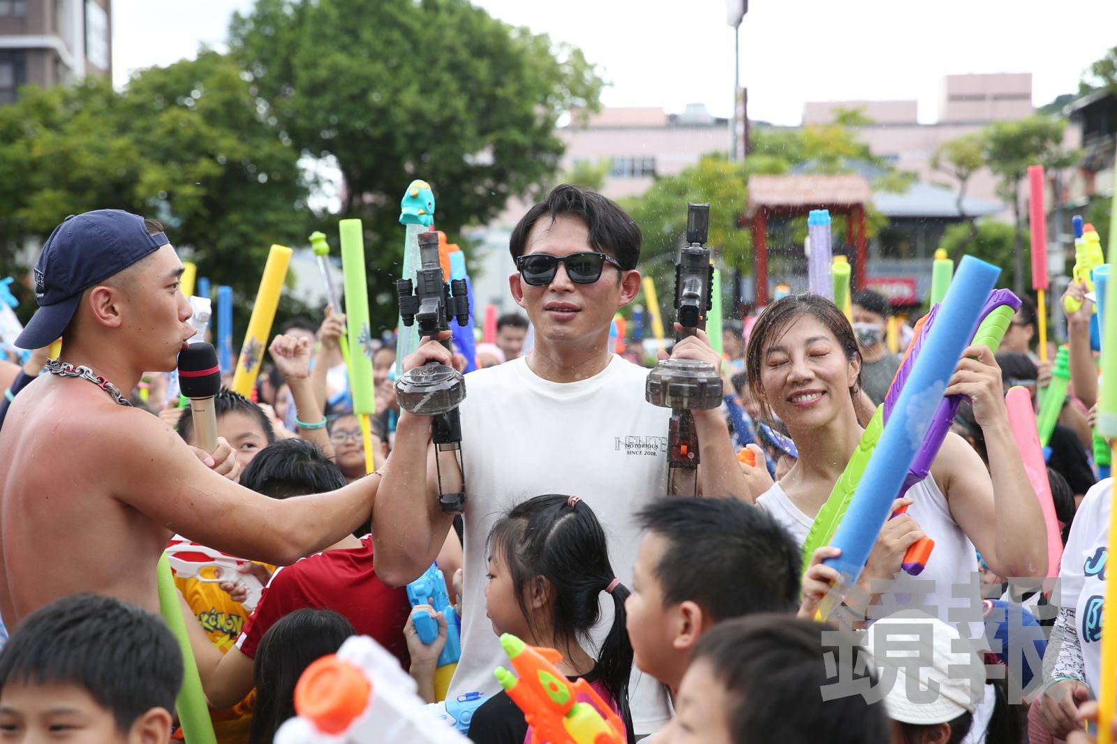  黃國昌今下午出席新北市議員陳世軒舉辦的「JIMMY搖滾水樂園」。（圖／董孟航攝）