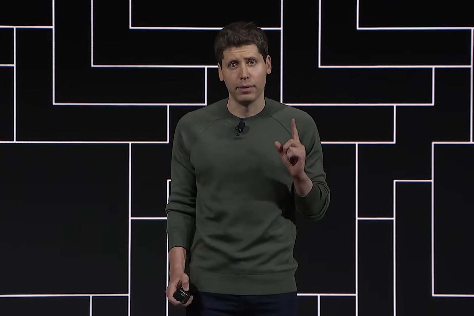 忘了稀土、AI繼續開趴　博通攜手OpenAI打造10GW算力　股價大漲10%