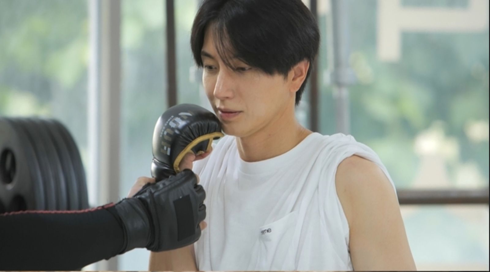 利特在節目中學習拳擊。翻攝TV CHOSUN