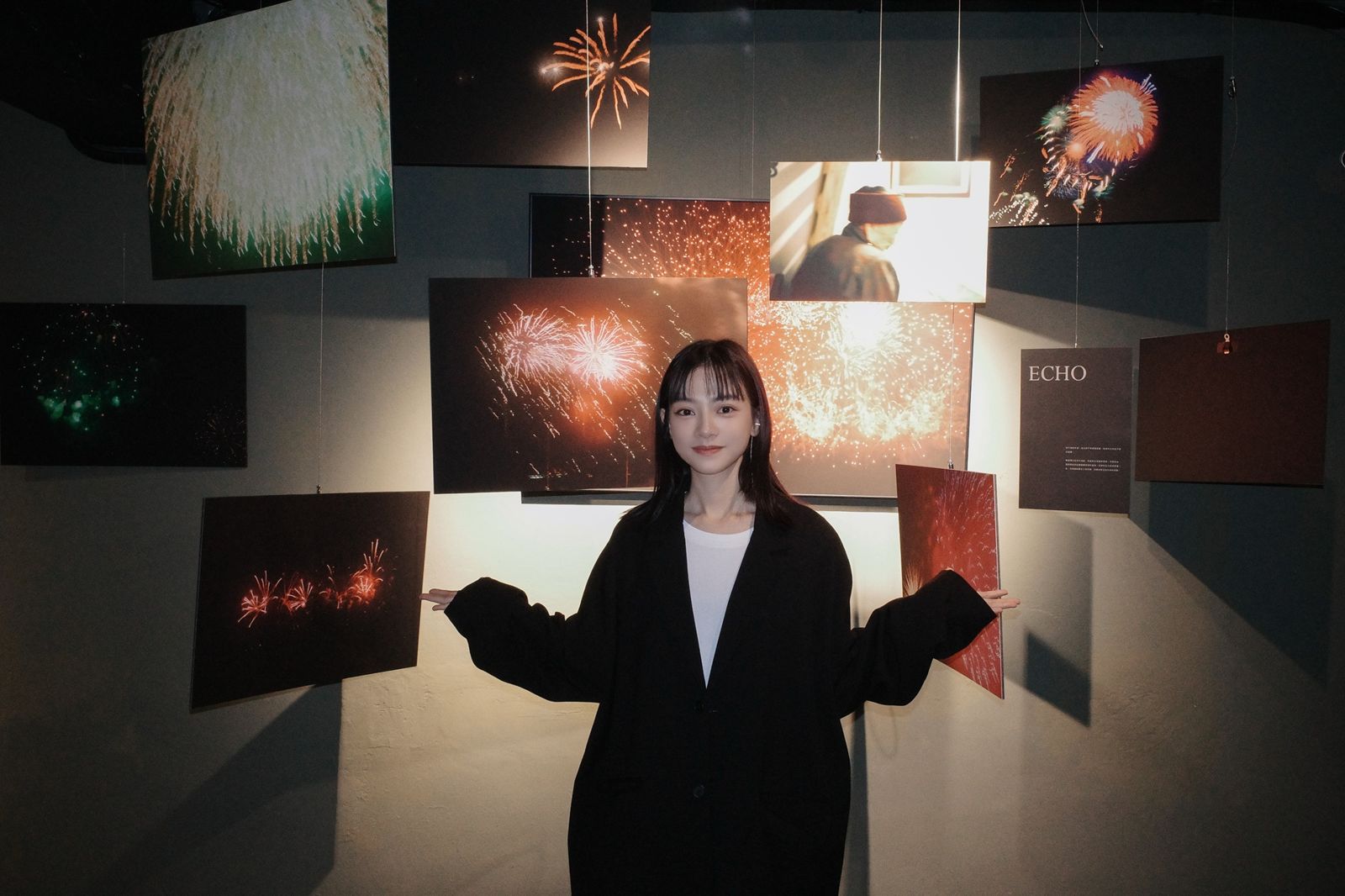 攝影展名稱藏洋蔥！ 姚愛寗用《餘像》記下毛孩離世後的溫柔餘溫