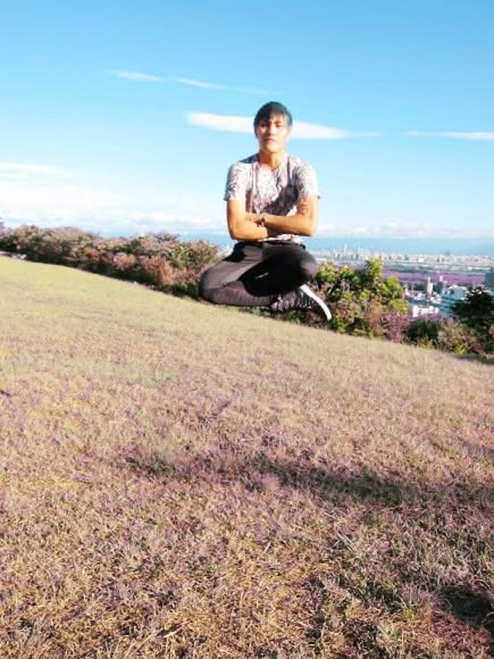 黃宣浮空照。踢帕娛樂提供