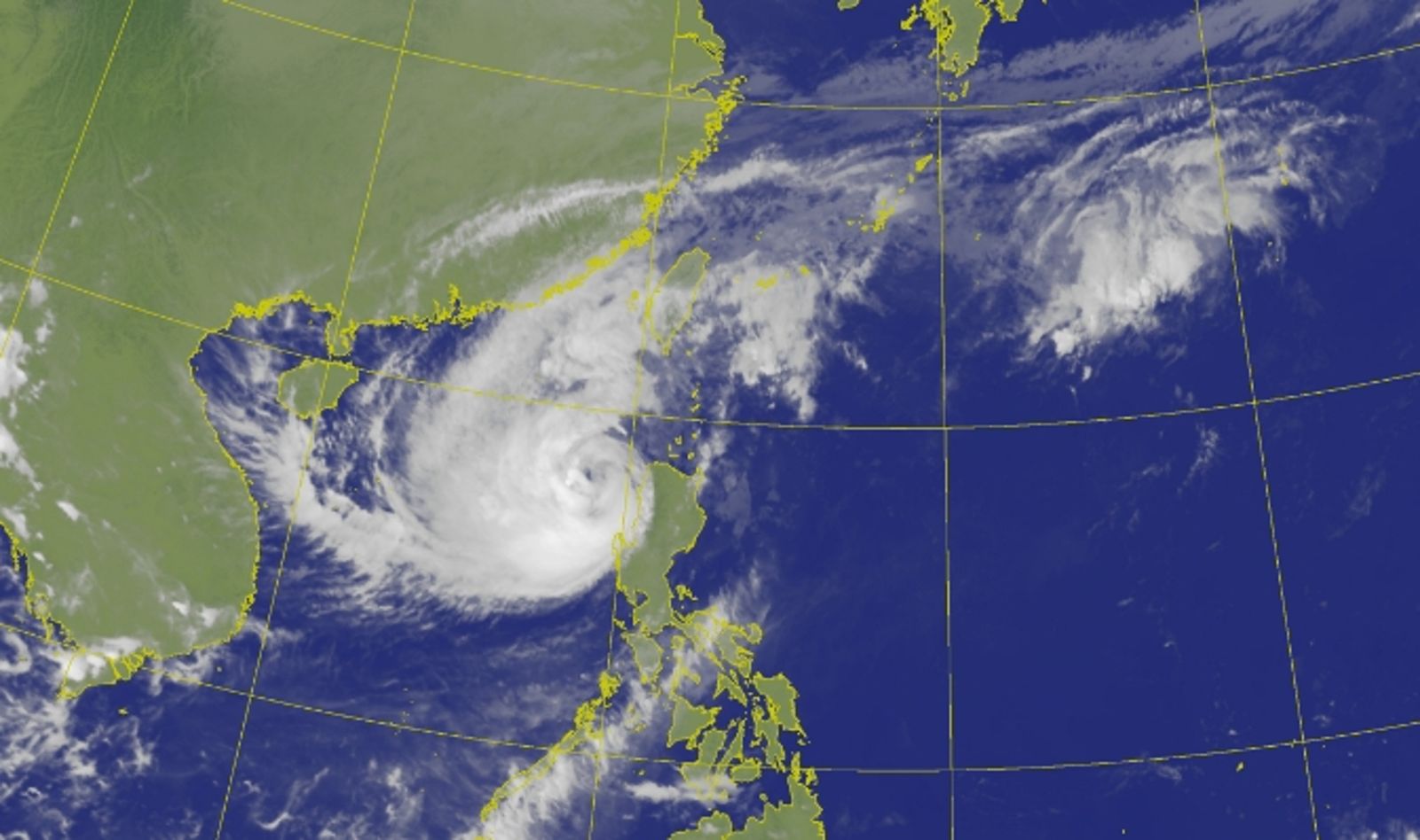 「台北至少放2天颱風假」！他賭上台大大氣系招牌發祭品文：少1天請百份雞排+珍奶