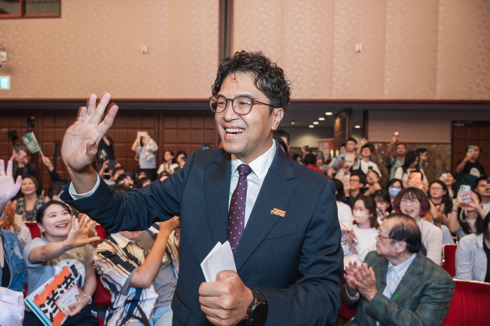 沈伯洋全日本後援會登場!憶安倍「台灣有事論」:給我很大強心針