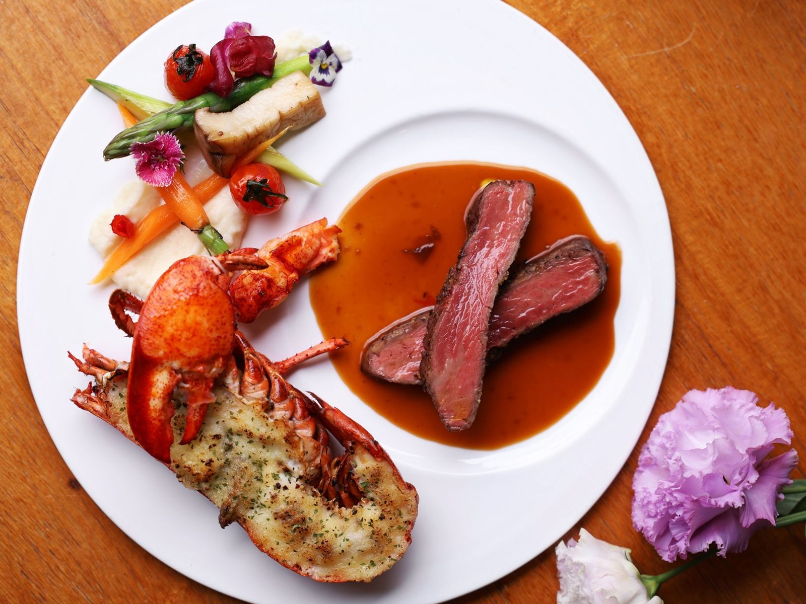 只賣3天！老爺小花園母親節套餐肋眼＋龍蝦雙重寵媽