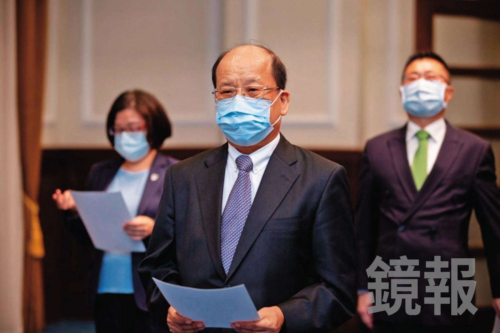 熊抱摸手寫告白信！前懲戒法院院長李伯道提告反遭司法院、北高行「雙重認證」性騷