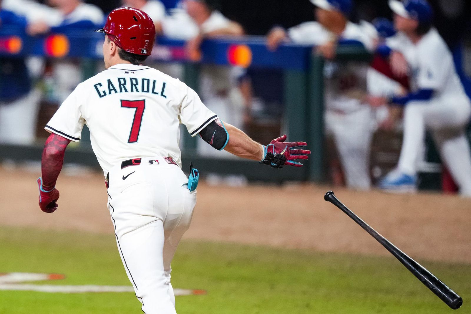 MLB／卡仔心繫星條旗　+886來電恐無緣接通