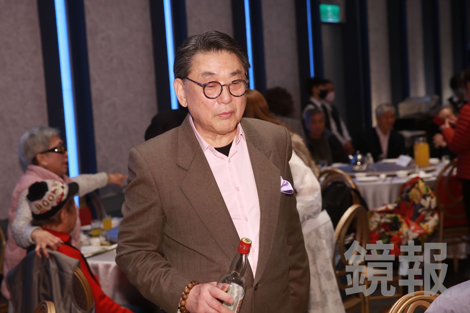 80歲前演藝工會理事長康凱震撼爆罹癌!開刀續命現況曝光 揭真實病因:腫瘤大小約50元硬幣