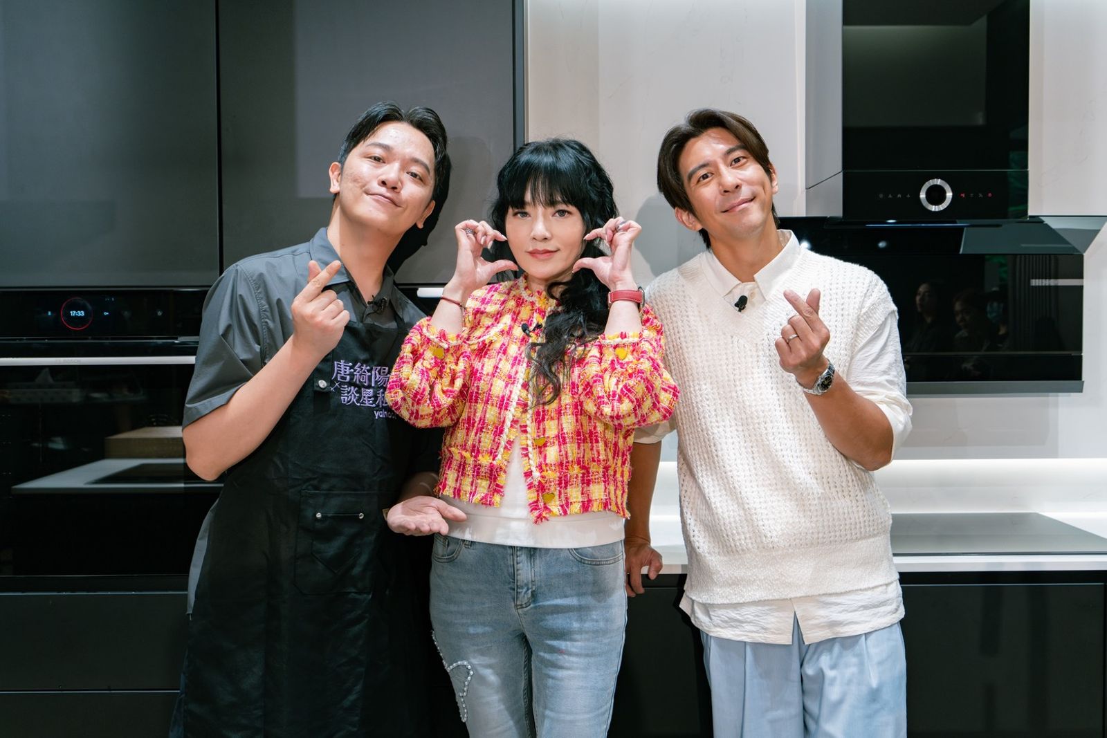 修杰楷問運勢唐綺陽曝「已走上正確道路」 接咘咘、波妞放學被點菜「龍蝦泡飯」