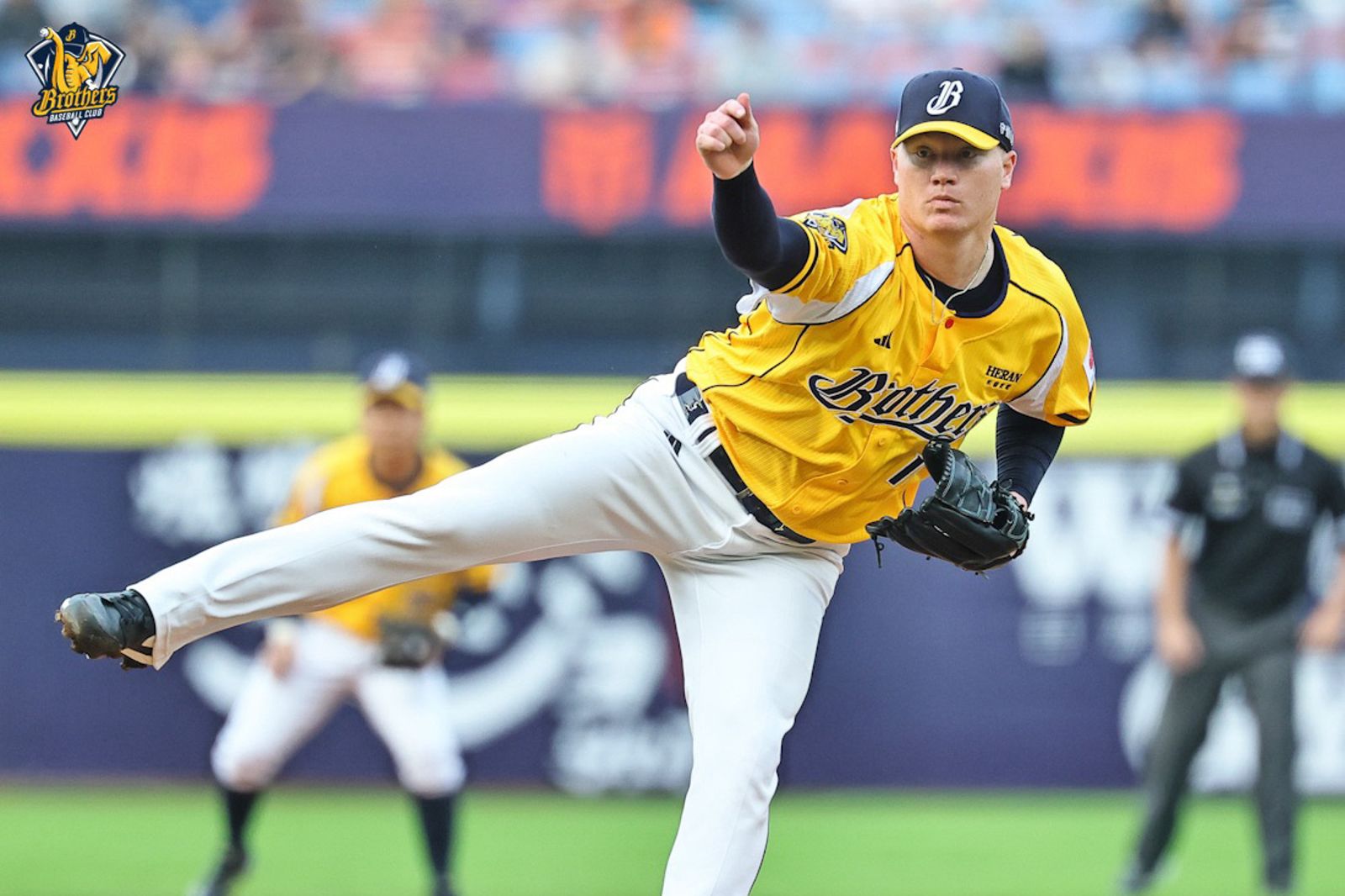 黎克開季2戰防禦率破10！平野惠一深聊給建議　透露轉中繼機率不是零