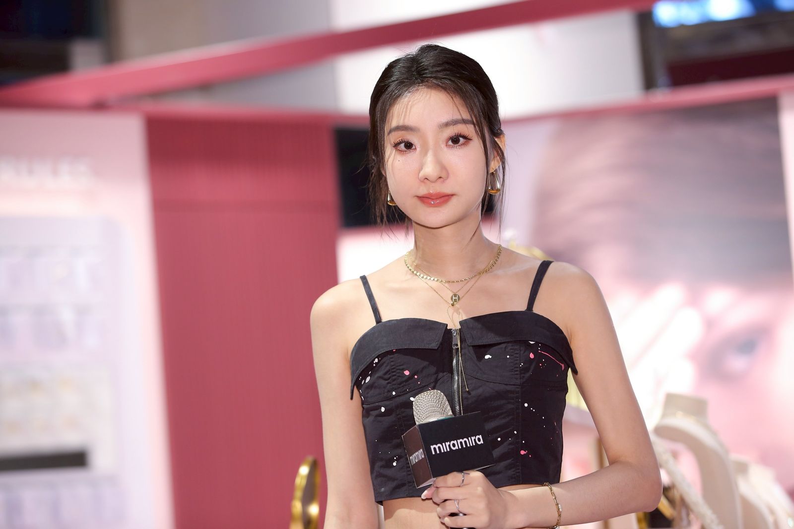 陳華自爆有購物失心瘋　狂買30個水晶簡直像「神經病」