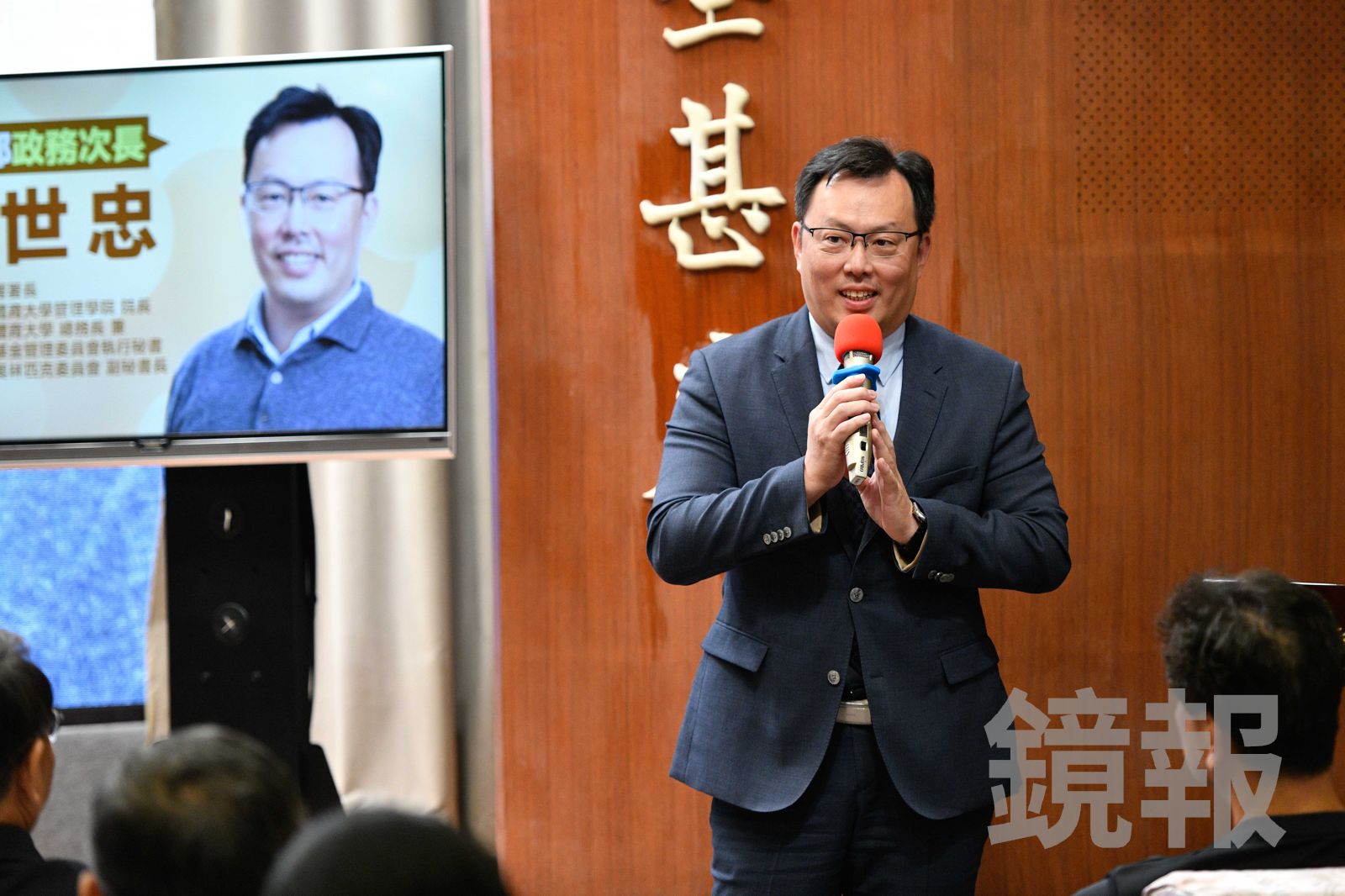 運動部次長鄭世忠宣布「完成階段性任務」請辭 卓榮泰准了:感謝他的付出