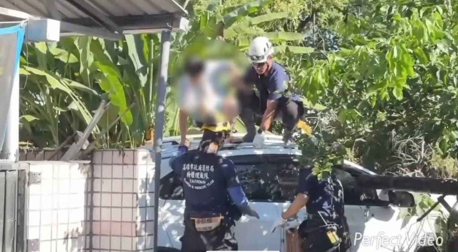 高雄特搜隊星夜出動！17車45人5犬挺進花蓮災區