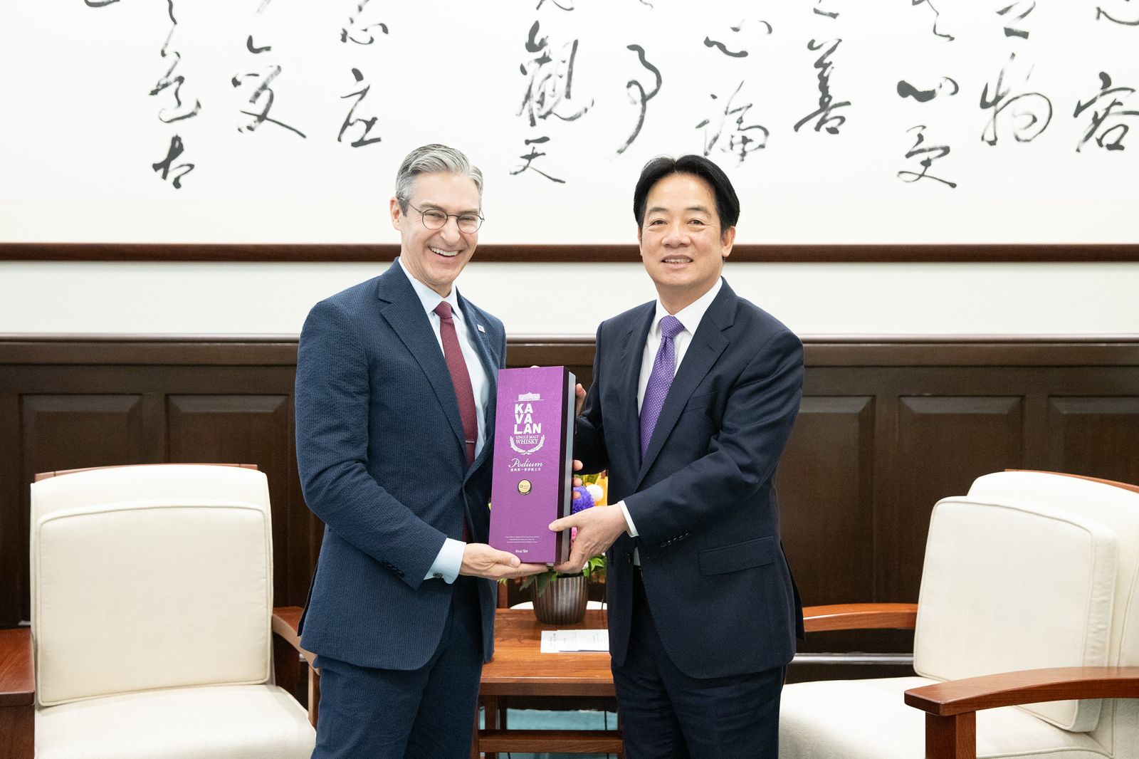 惠頓認為台灣接見美國「國家民主基金會」,讓川普感到不滿。圖/總統府