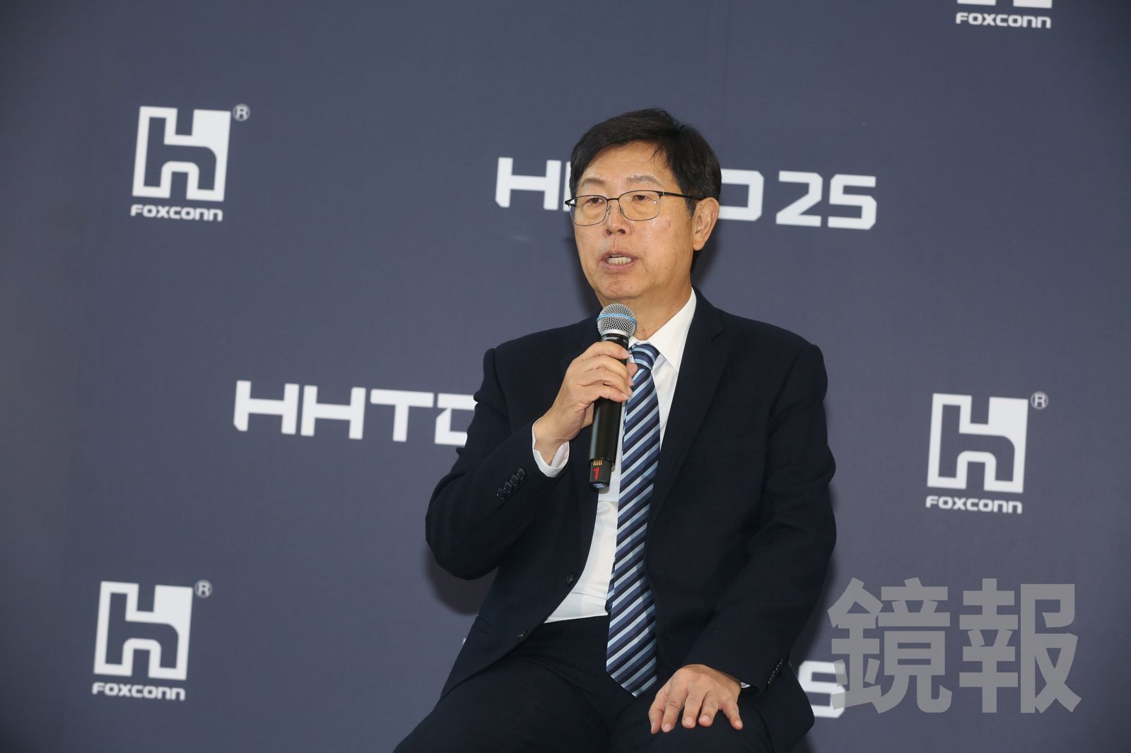 鴻海收復200元　郭台銘「愛的禮物」三週卻蒸發7250萬