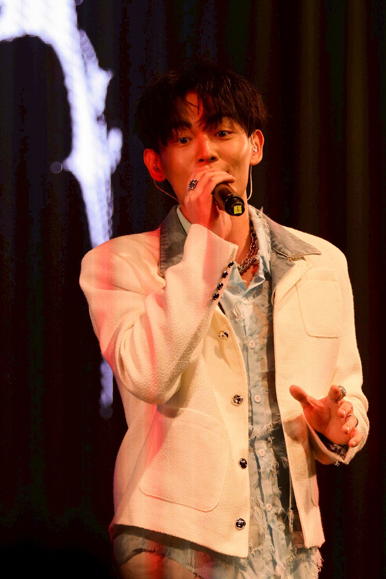 林芃逸15日舉辦首場個人專場。劉耀勻攝