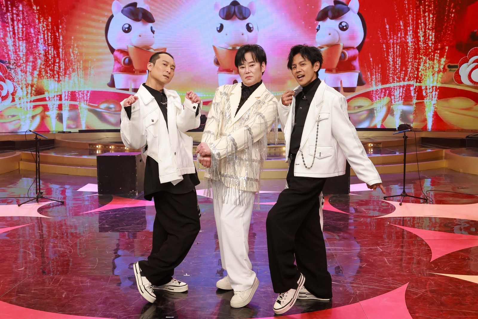 三人默契十足。民視提供