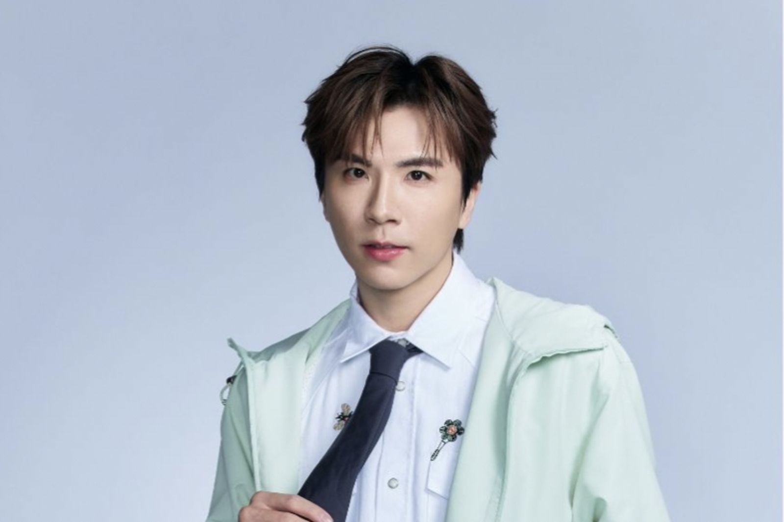 30歲「選秀蟑螂」熬出頭！宣布邁入人生新階段　獨扛壓力：不排除走上街頭