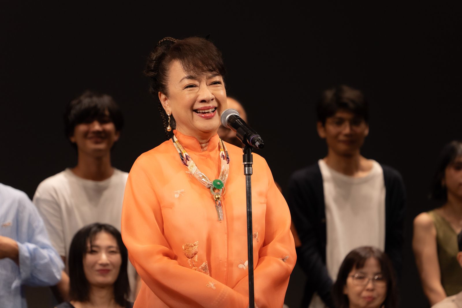 「玉女國寶」翁倩玉見證兩屆世博　看自己20歲嫩樣曝當年「妝髮自己來」