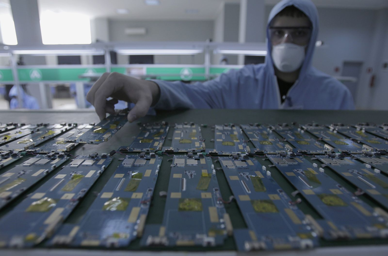 使用者是否知道自己接受了什麼交換,以及能否保留退出或降低個人化的選項,才和數位自主直接相關。圖/達志影像