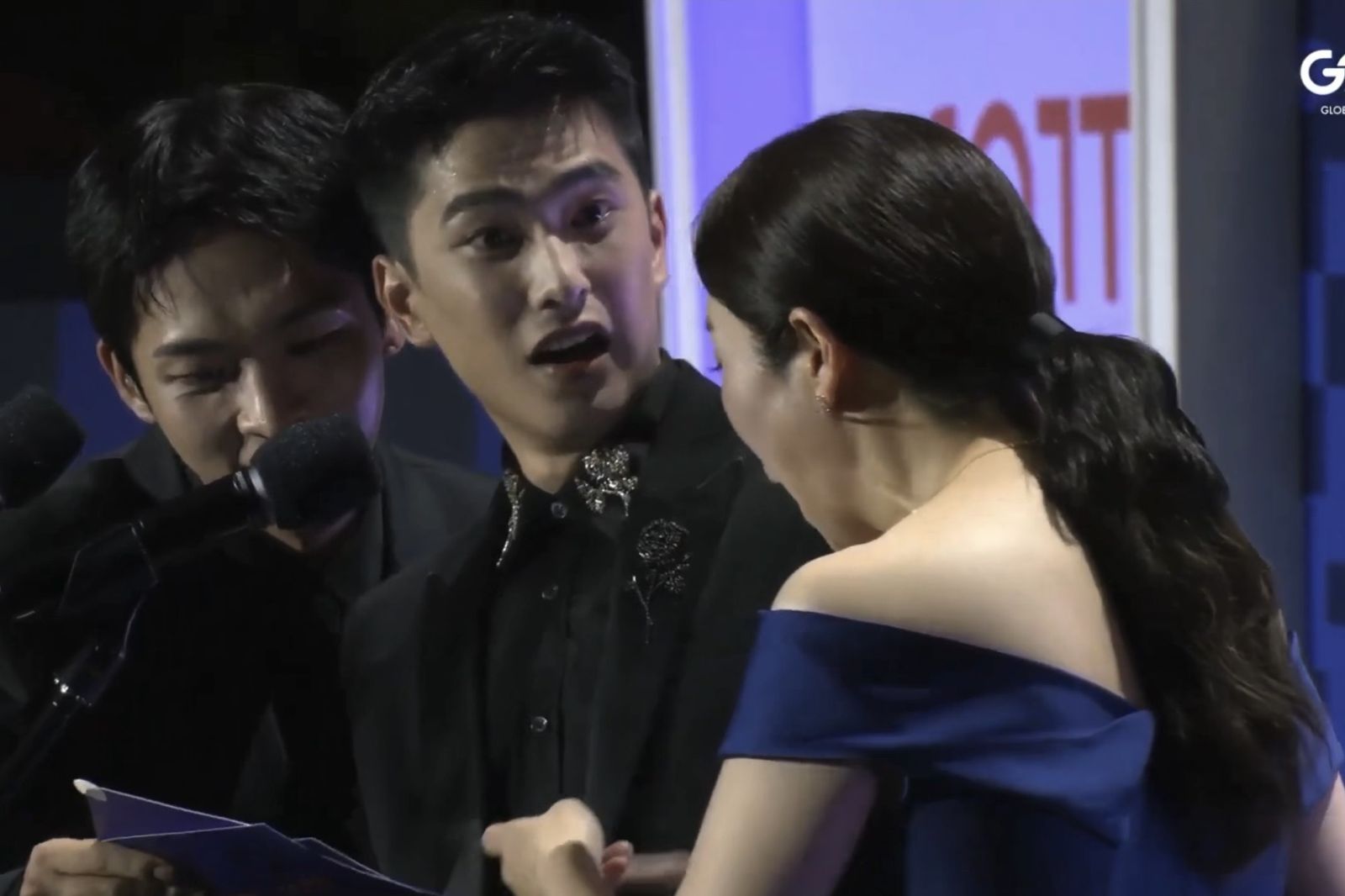 有片／曾敬驊擔任全球OTT大獎頒獎人「打開信封傻眼」　超慌40秒全都錄