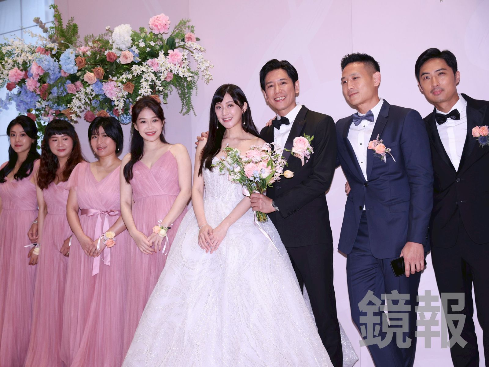 李運慶、李佳豫分手10年同場伴郎伴娘　洪詩挺孕肚見證舊愛同框