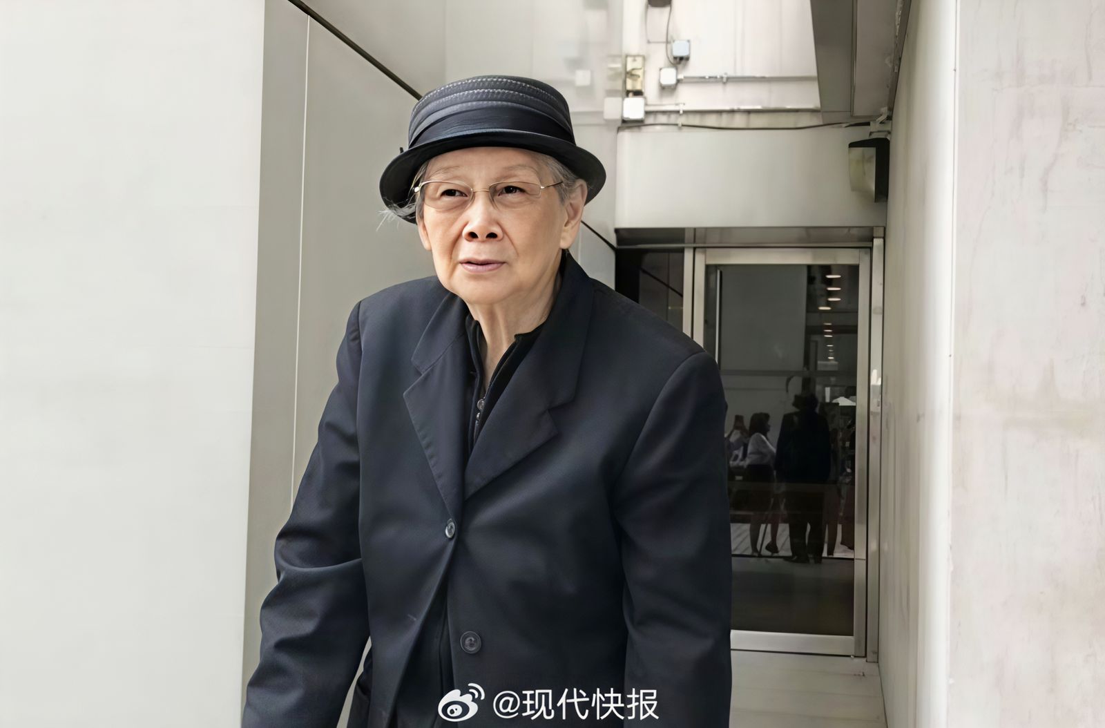 梅艷芳102歲母後事誰說了算?梅啟明堅稱兒子有權處理 律師揭「1關鍵」恐非如此