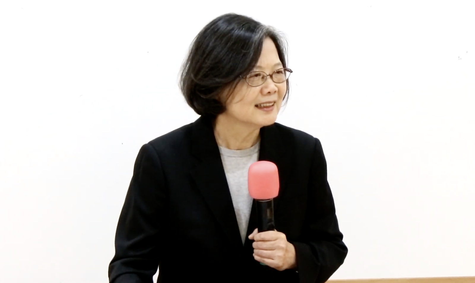 卸任總統後首赴校園演講！網路留言是自己寫的？蔡英文回答了