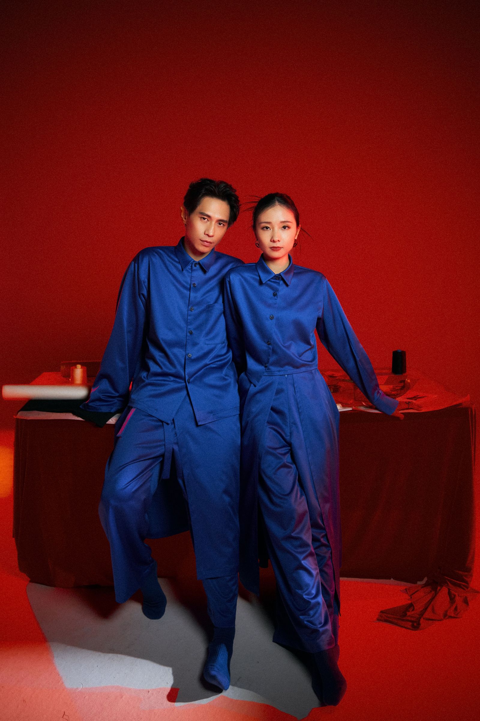 柏霖PoLin(左起)、陳忻玥合體創作出全新單曲〈入圍者〉。索尼音樂提供 