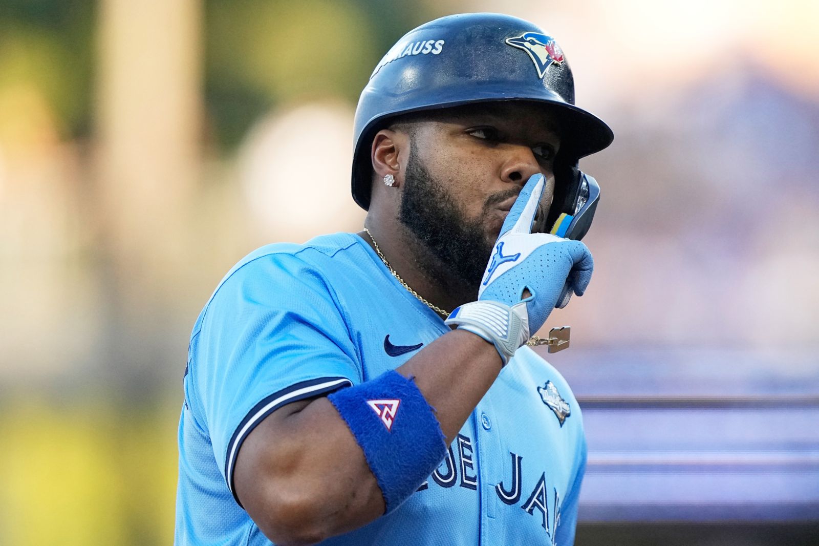 Guerrero Jr.開轟領軍藍鳥聽牌 賽後用日語喊「謝謝」登NHK鏡頭