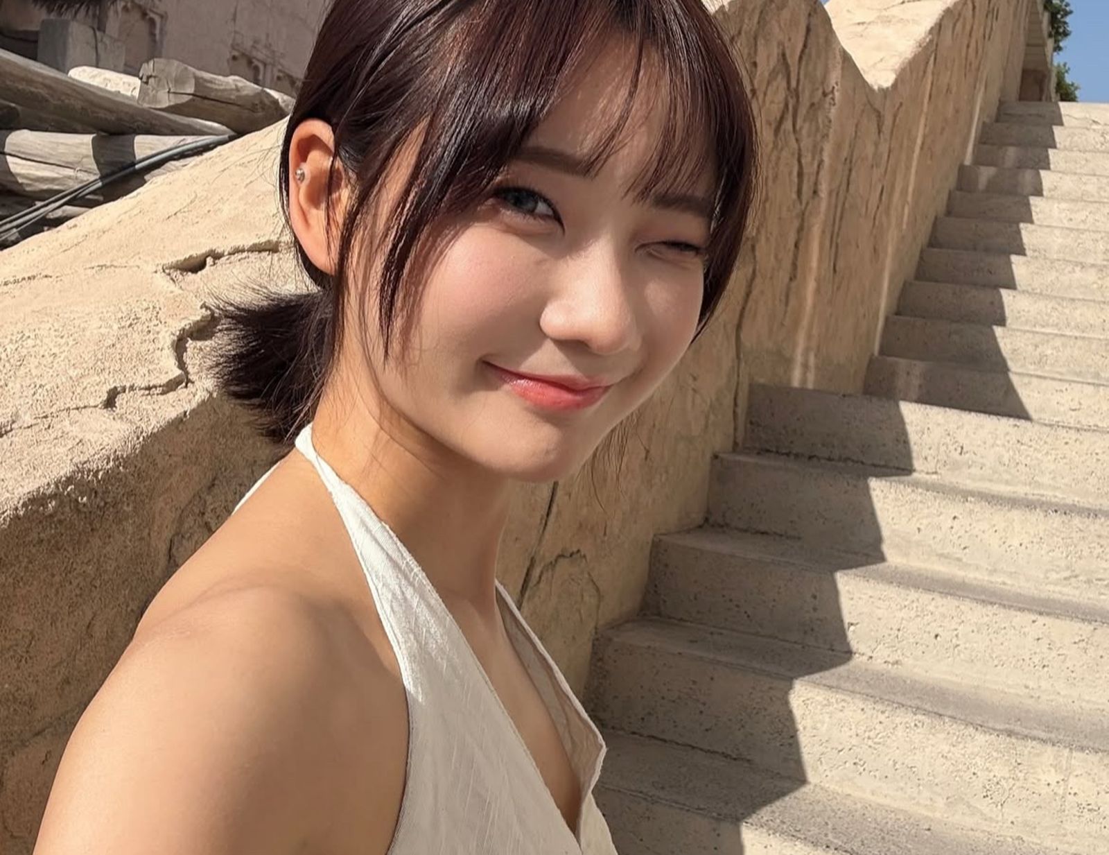 愛莉莎莎慘被惡整！返台飛機遭安排「液體餐」崩潰：根本沒點過