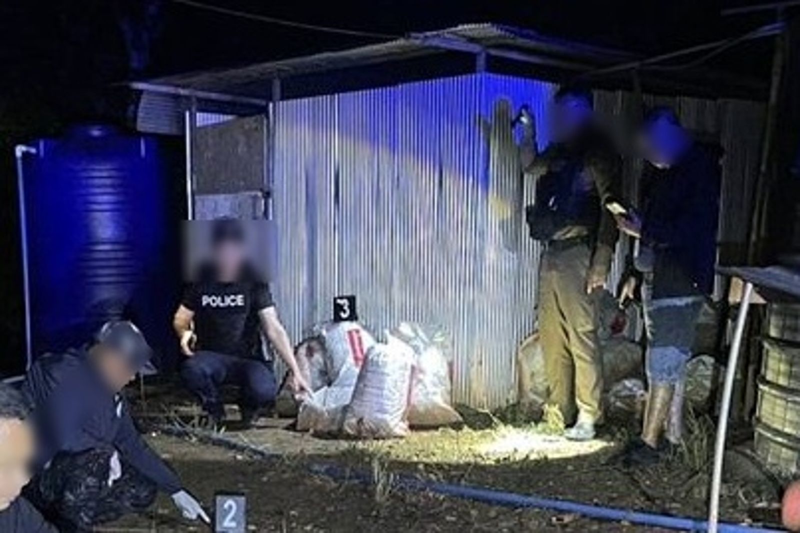 新婚變喪禮！泰男隱瞞「2妻10孩」爆衝突　開槍殺新婚妻後自盡
