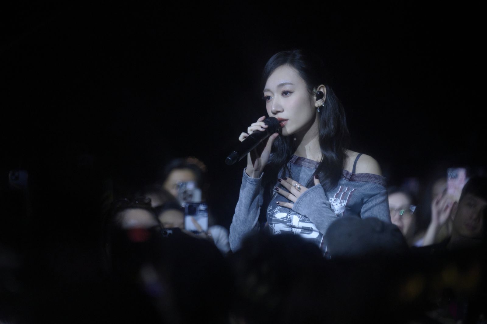 吳卓源甩小三風波開唱 吐內心話熱到噴汗急降溫