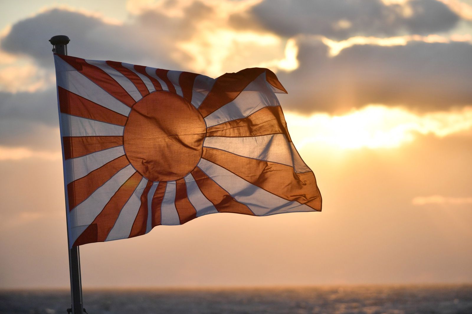 「日本修憲擴軍」對台海局勢的影響重大