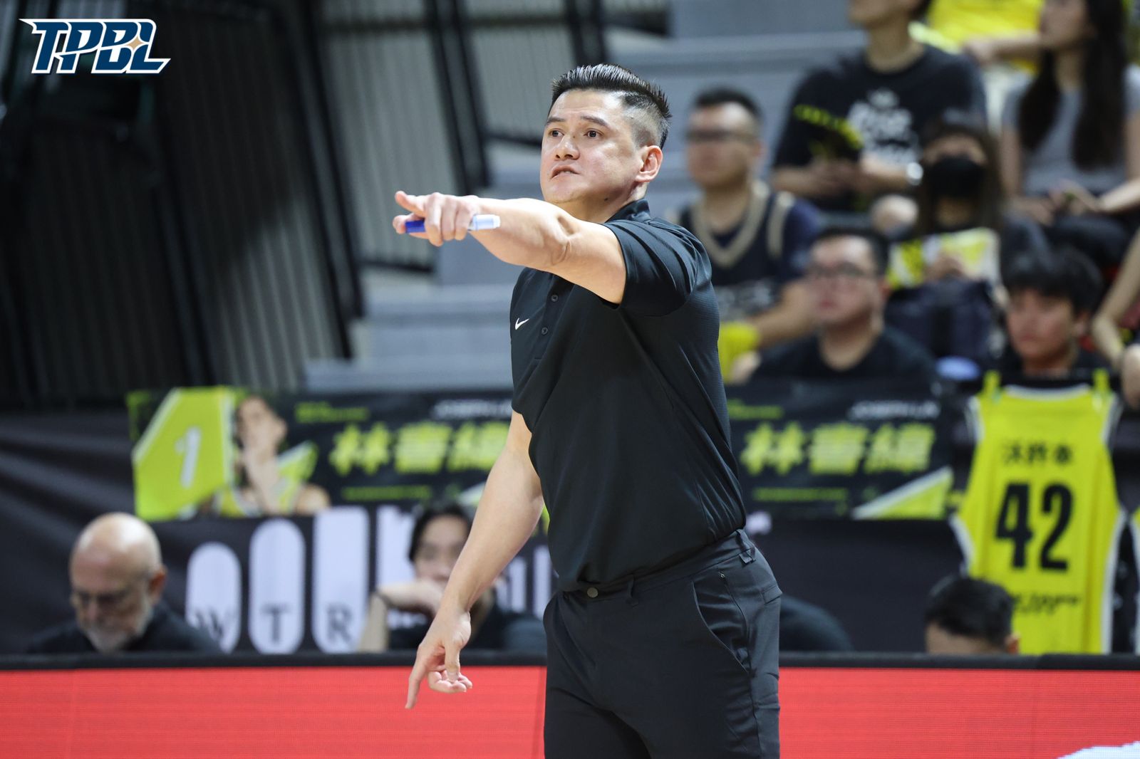 新北國王「underdog」下剋上闖冠軍賽 洪志善曝簡浩搞笑提議:單挑決勝負
