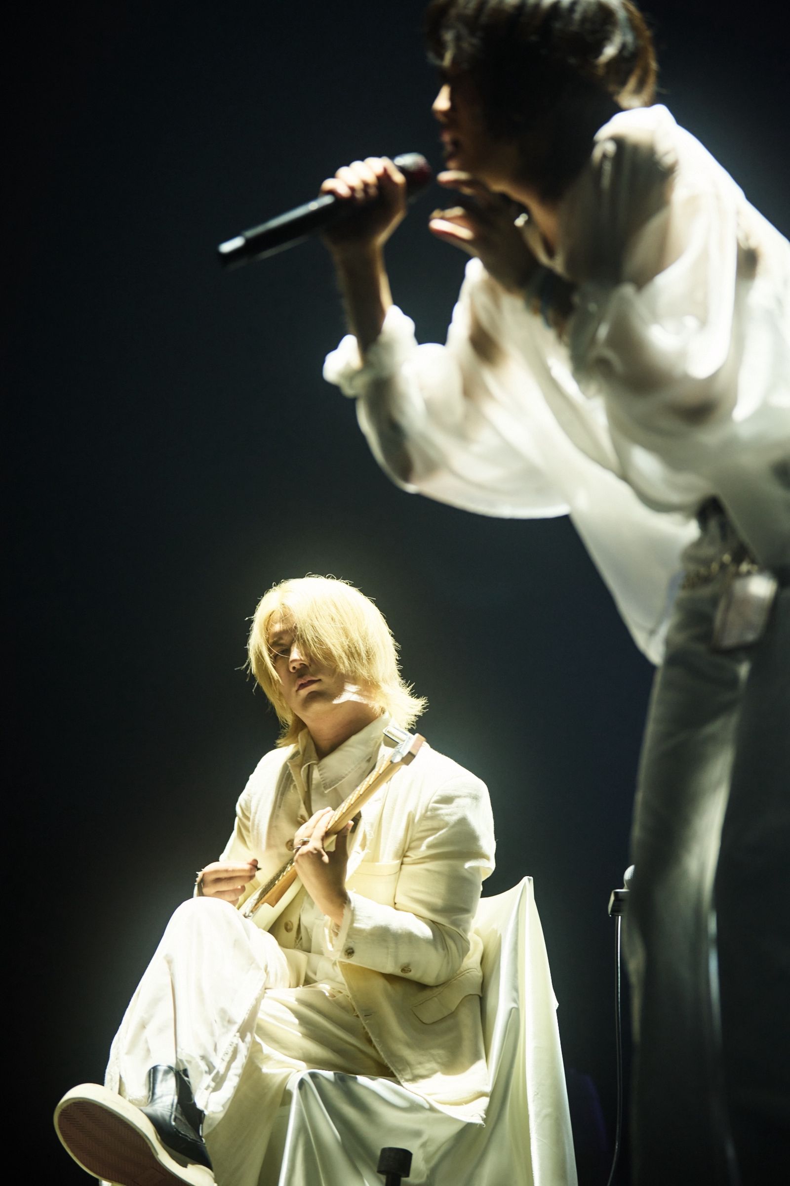 Ichika Nito（左）承諾，必定會再來台。大鴻藝術BIG ART提供