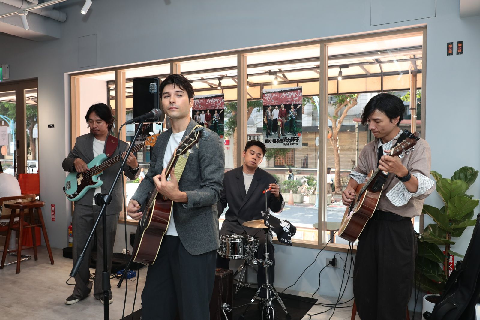 鳳小岳吐金鐘備戰心情　團員公推「體力最持久」：演戲練團還能回家煮飯