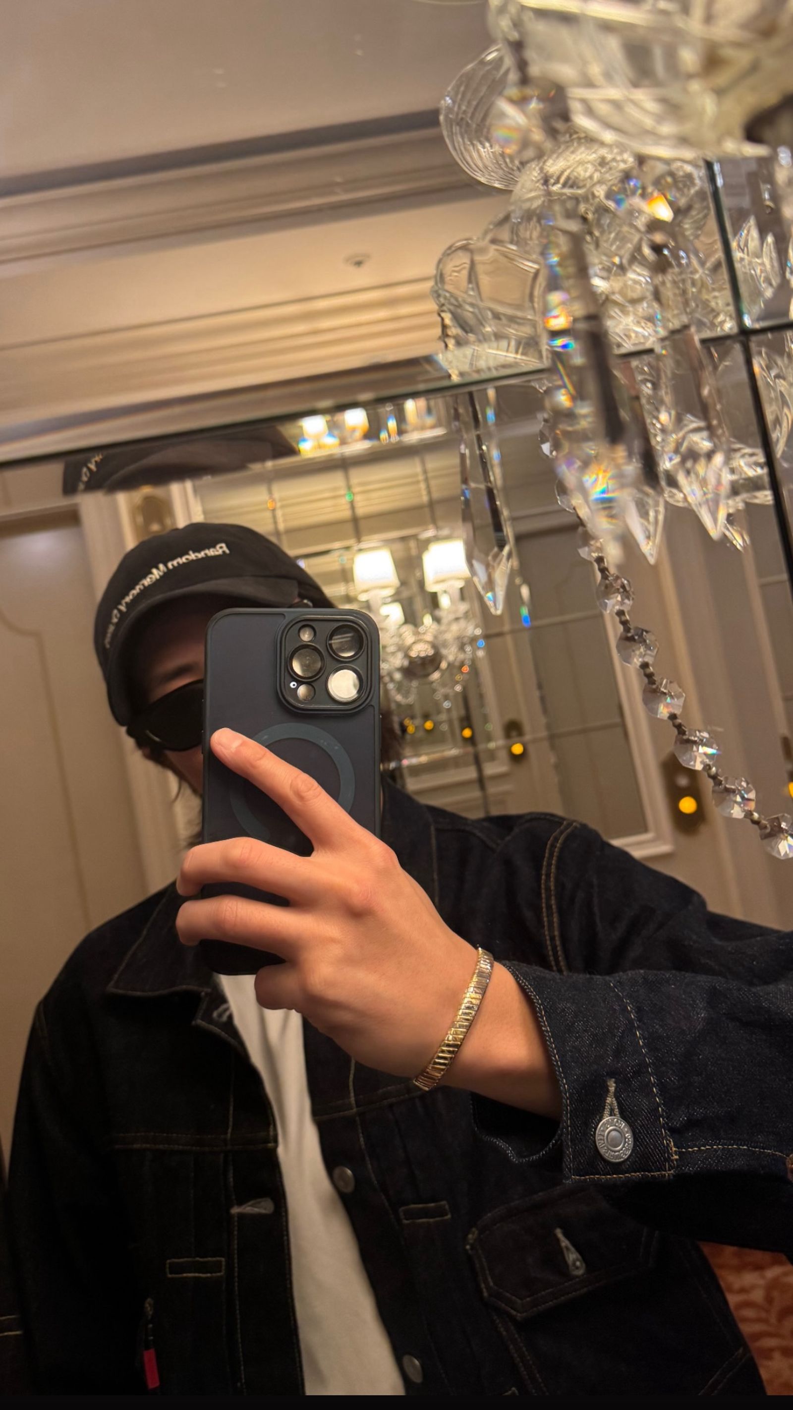 山下智久昨被民眾目擊現身信義區。翻攝IG