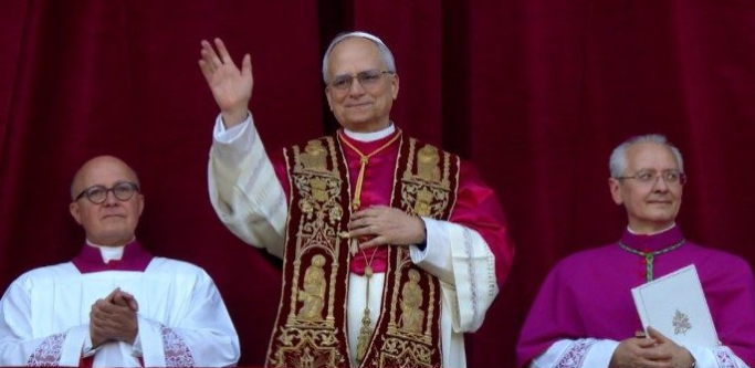 新教宗出爐！「良十四世」首致詞、川普也祝賀