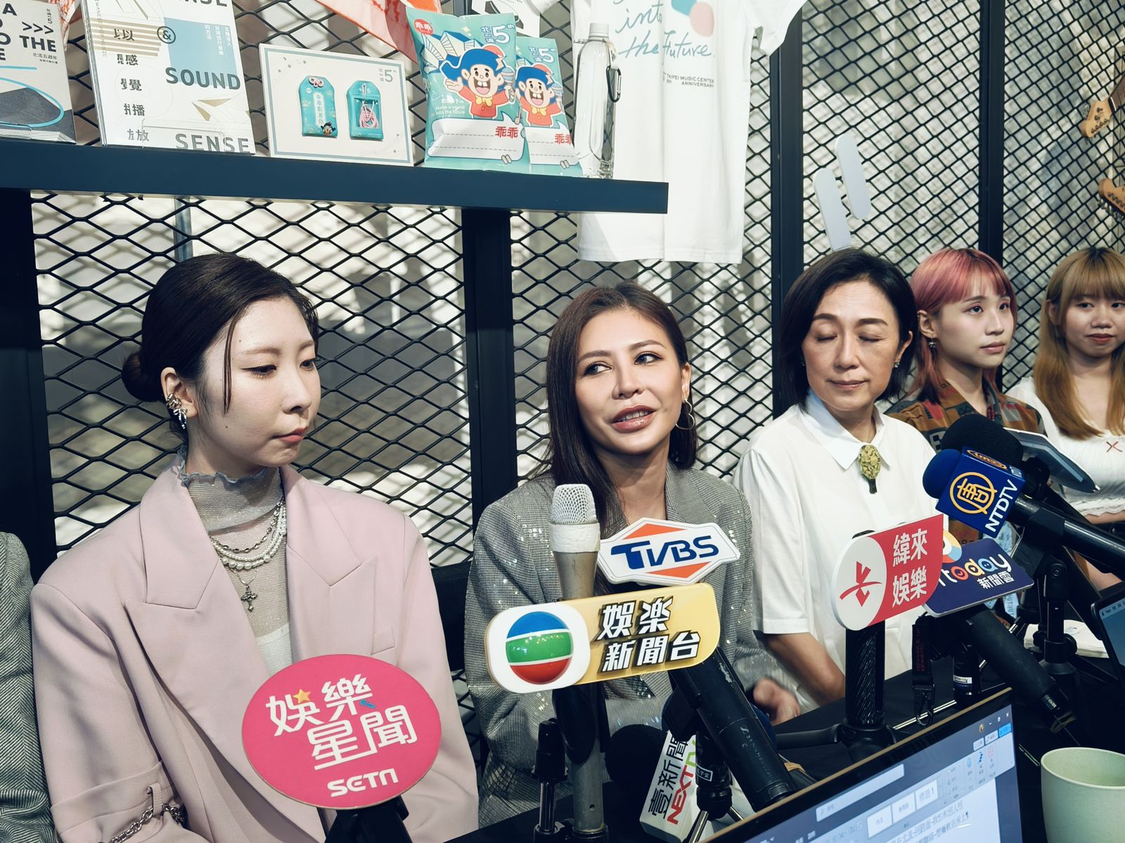 艾怡良24日出席記者會。尤嬿妮攝