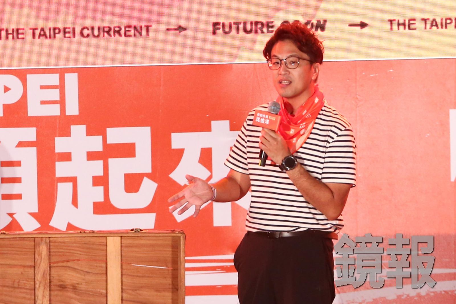 20261012沈伯洋一舉一動都受關注。攝影李鍾泉