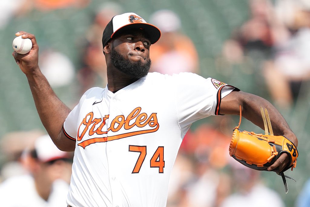 MLB／才從TJ手術回來又開刀　金鶯守護神Bautista預計休兵一年